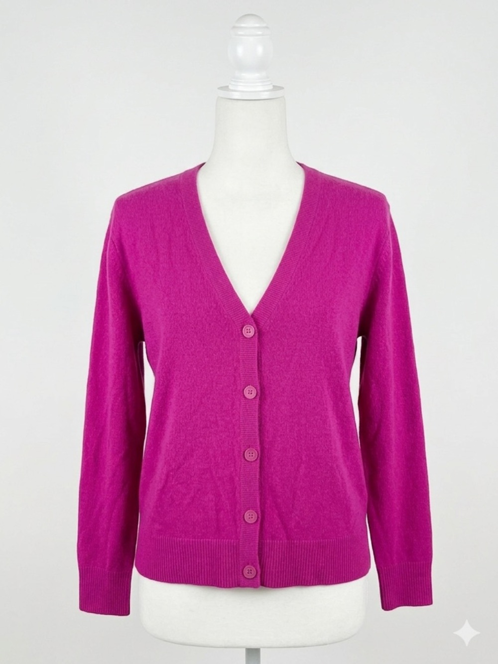 charter club 100% cashmere fuchsia cardigan v neck button front soft luxury